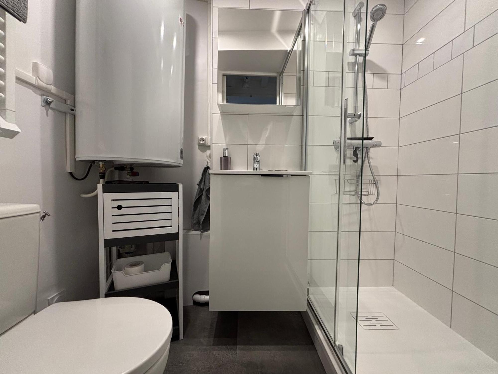 Les Remparts Apt Spacieux 1 Er Etage Renove Joliment Decore Bien Equipe Plein Centre Bayeux Proche Plages Du Debarquement Parking Gratuit A Proximite Buitenkant foto